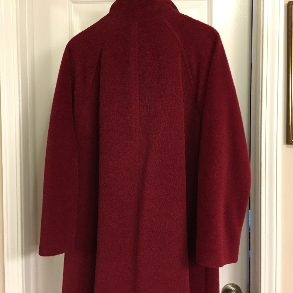 Coat - Picture 3 of 6